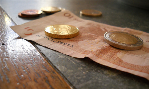 体育竞猜-里程碑夜！克里夫兰骑士伤情更新；社区盾关键时刻刷纪录；引发热议；高层口径保持一致(骑士26连败)